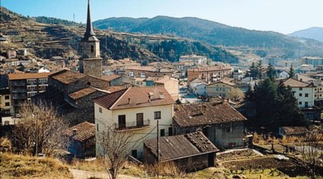 Apartament Turistic Campdevánol Exteriér fotografie