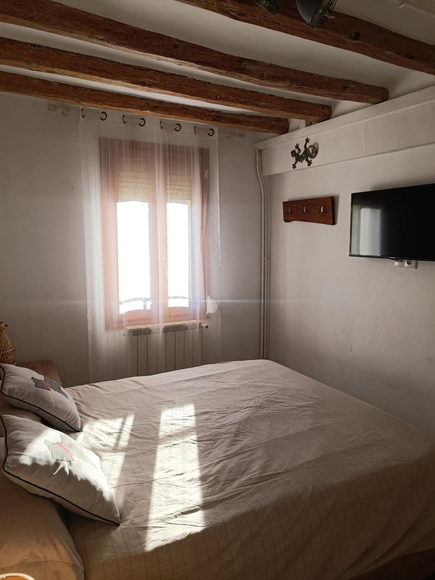 Apartament Turistic Campdevánol Exteriér fotografie